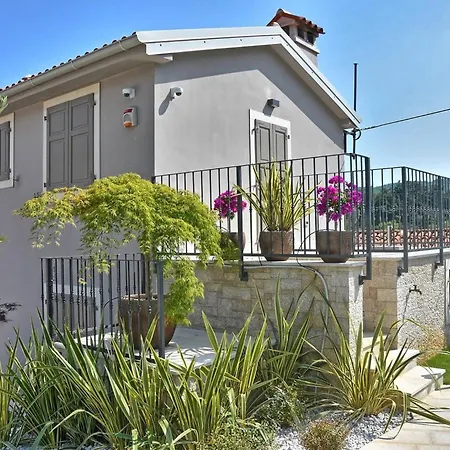 Zita U Svicima For 10 People With Jacuzzi & Sauna In Istria *