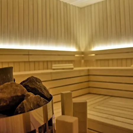 Villa Zita U Svicima For 10 People With Jacuzzi & Sauna In Istria Pićan