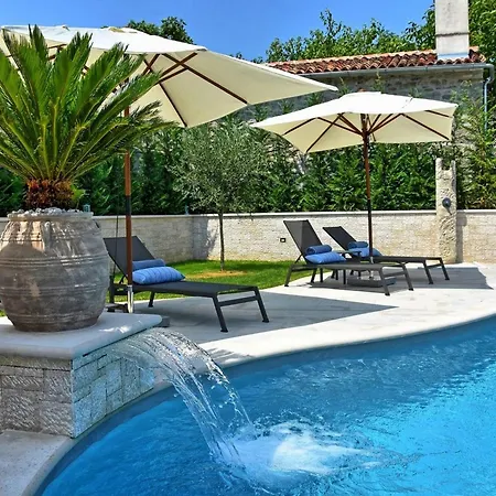 Villa Zita U Svicima For 10 People With Jacuzzi & Sauna In Istria *