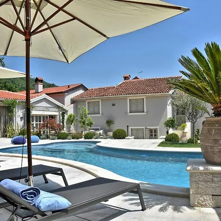 Zita U Svicima For 10 People With Jacuzzi & Sauna In Istria