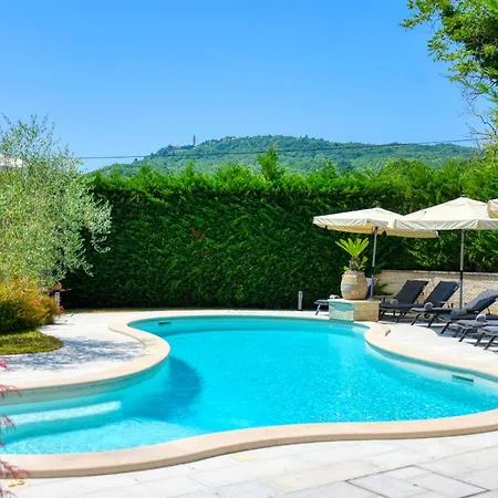 Zita U Svicima For 10 People With Jacuzzi & Sauna In Istria Pićan